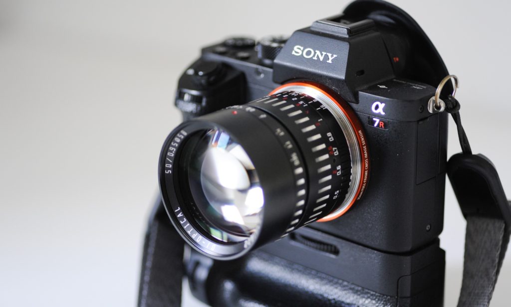 The TTArtisan lens on the Sony A7R2.